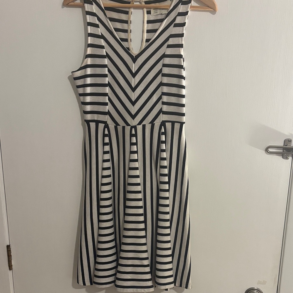 Anthropologie Black and White Sleeveless Dress